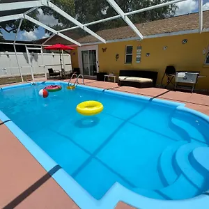 https://beautiful-home-in-tampa-w-pool.hotelstampa.org